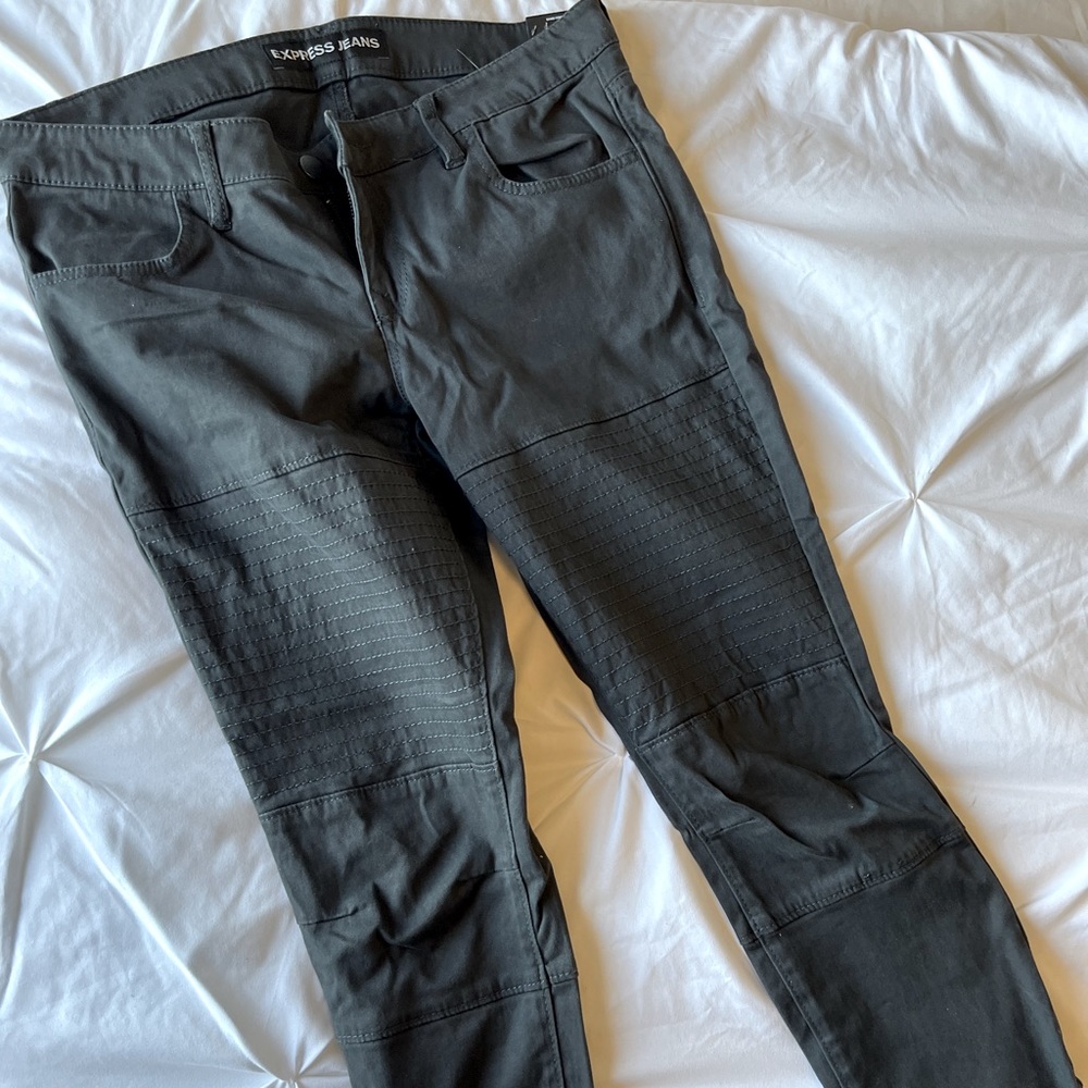 Express black pants , never worn with tags size 8